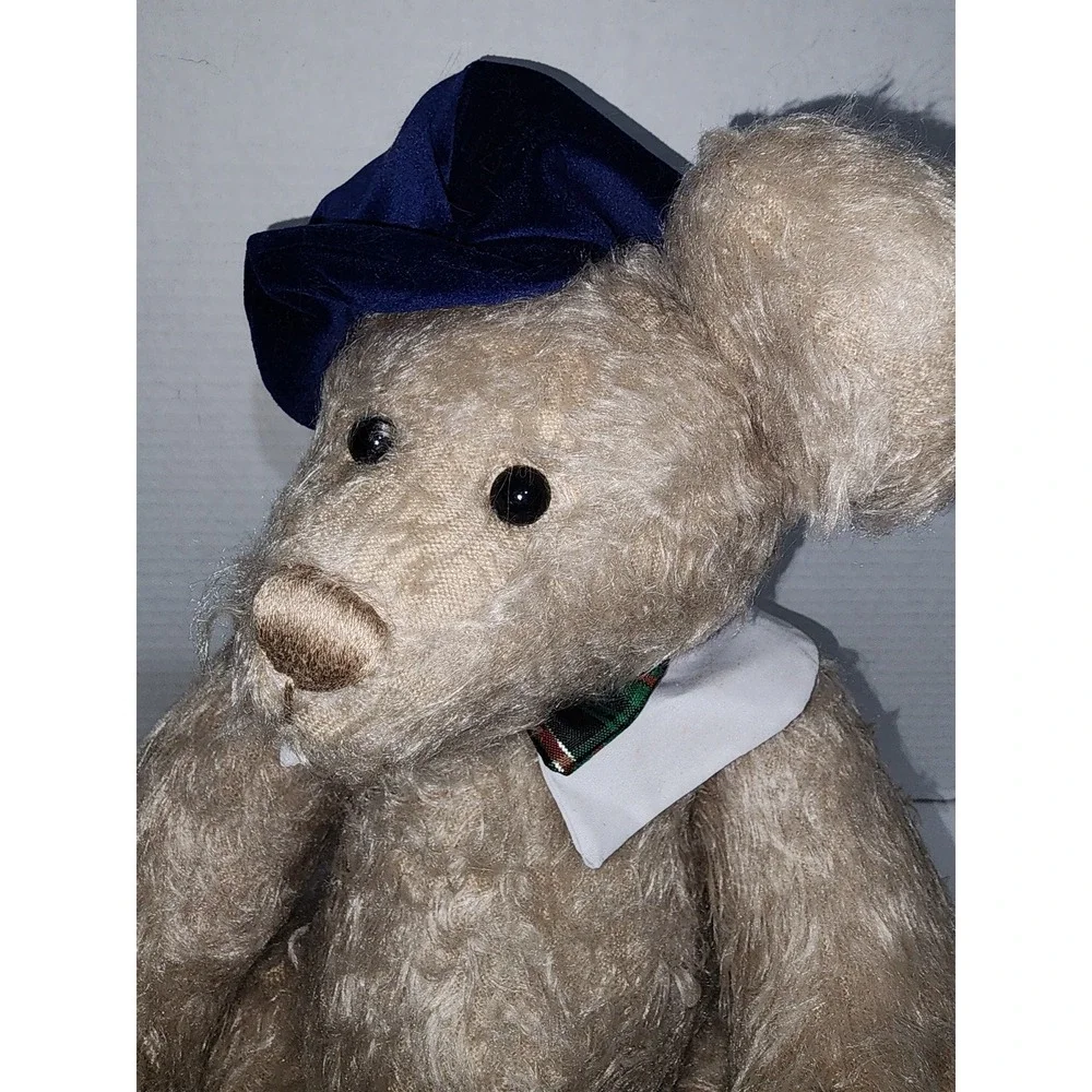 Pamela Woolsey Ashton Drake 2000 Happy‎ Holidays Teddy Bear Plush